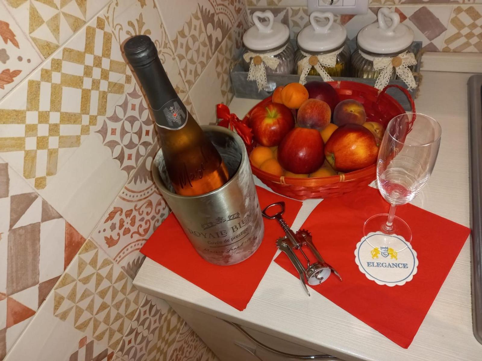 Antico Vicolo-Appartamento Martina Vercelli Ngoại thất bức ảnh